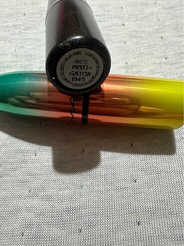 MAC Mac Matte Instigator Ruj