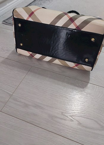 Burberry replika Bej Ekose Desenli Deri Kadın Çanta - Görsel 6
