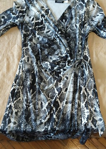 Yılan Desenli Uzun Kollu Kadın Elbise - Görsel 3