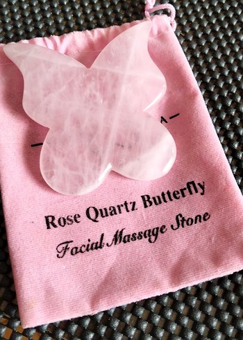 Gül Kuvars Kelebek Yüz Masaj Taşı - Görsel 3