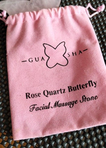 Gül Kuvars Kelebek Yüz Masaj Taşı - Görsel 2