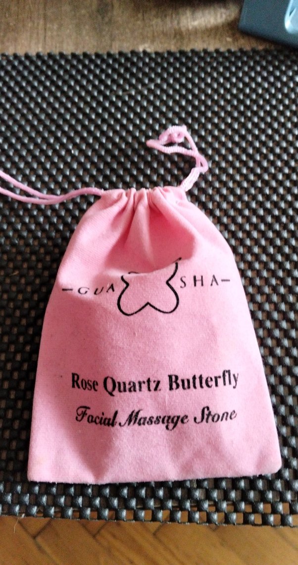 Gül Kuvars Kelebek Yüz Masaj Taşı - Görsel 5