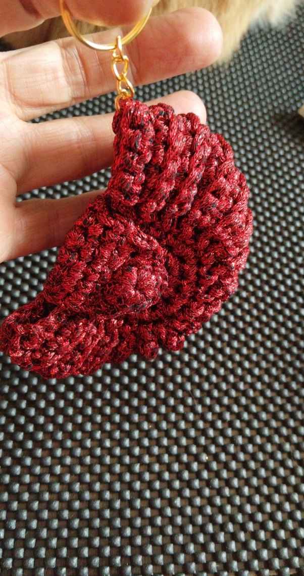 eleganzerebecca tasarımı kırmızı köpuk ip  ile Bohem Anahtarlık - Görsel 3