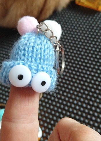 Renkli Örgü Kadın Anahtarlık - Görsel 2