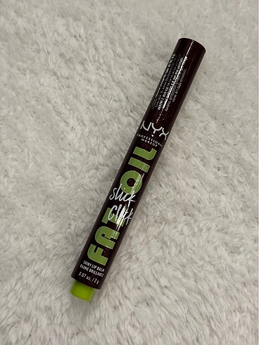 Nyx Fat Oil Slick Click Lip Gloss 12 Trendin Topic