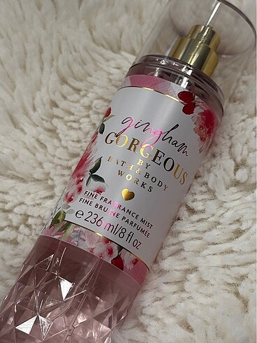Beden Bath And Body Works Gingham Gorgeous