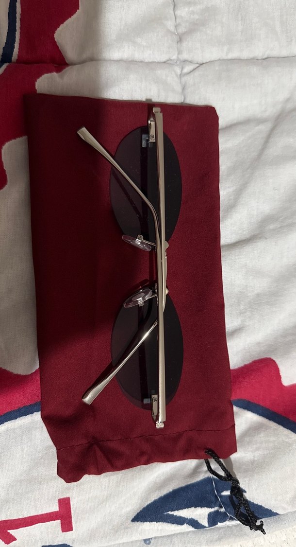 Bordo Minimalist Kadın Güneş Gözlüğü - Görsel 2