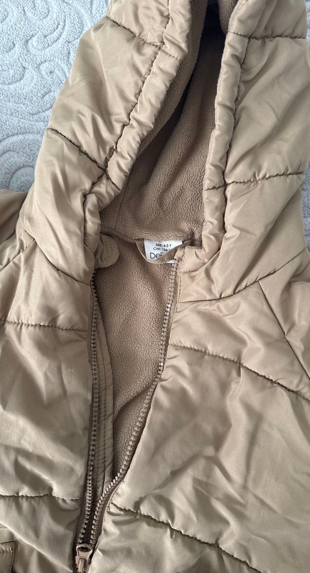 Sokak Stili Erkek Çocuk Bej Kürklü Mont - Görsel 3