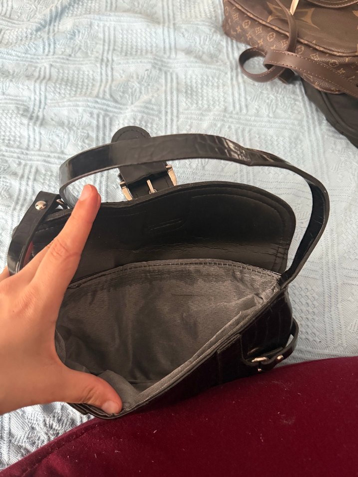 Krokodil Desenli Siyah Deri Kadın Çanta - Görsel 4