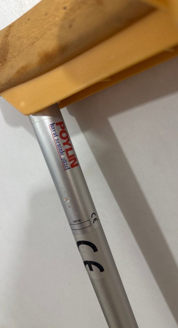 Bej ve Gri Koltuk Değneği - Görsel 3