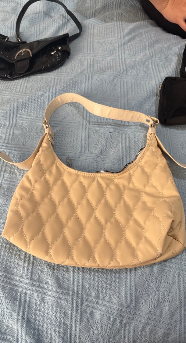 Bej Kadın Kemerli Omuz Çantası - Görsel 2