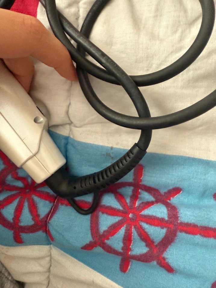 Beyaz ve Gri Saç Düzleştirici - Görsel 5