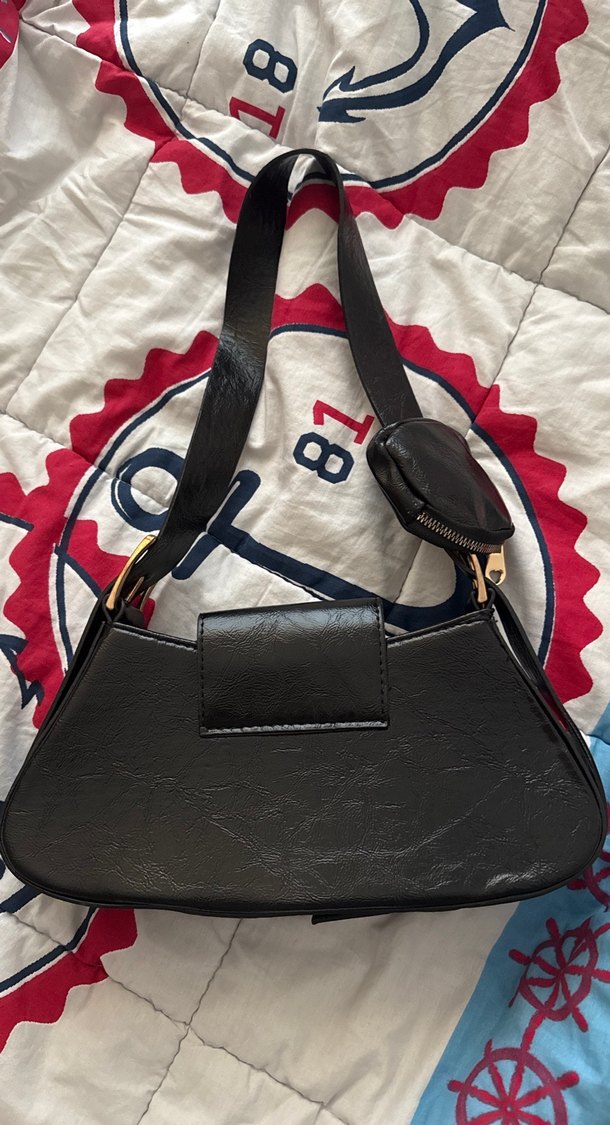 Tokalı Siyah Yılan Desenli Deri Kadın Çanta - Görsel 3