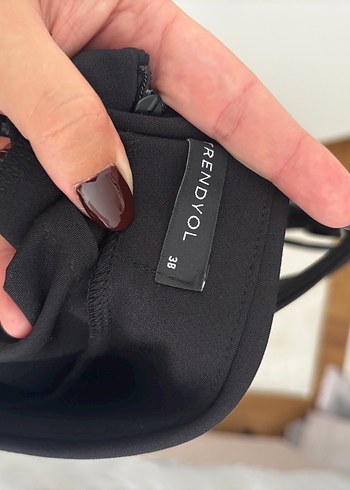 Siyah mini bisiklet Yaka Kolsuz şort tulum - Görsel 3