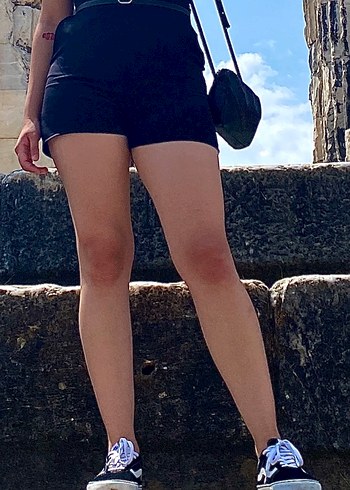 Siyah mini bisiklet Yaka Kolsuz şort tulum - Görsel 5