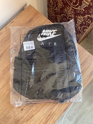 Nike Air Sırt Çantası Kalemlikli