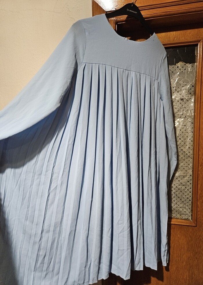 Pileli elbise  - Görsel 3