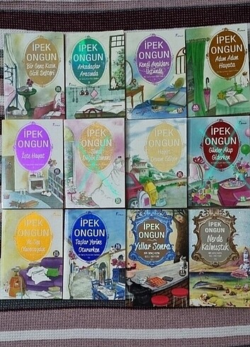 Bir Genç Kızın Gizli Defteri serisi (6 ve 8. Kitap hariç)