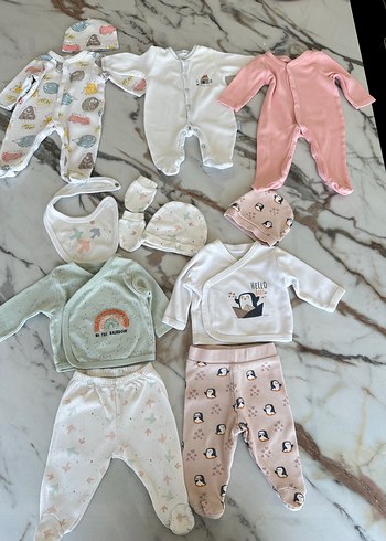 Bebek Kız 6'lı Pastel Renkli Tulum ve Takım Seti