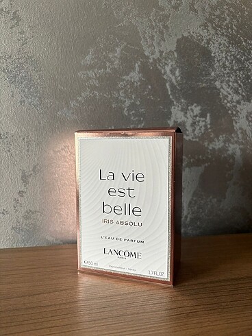 Beden Renk La vie est belle Iris Absolu parfum
