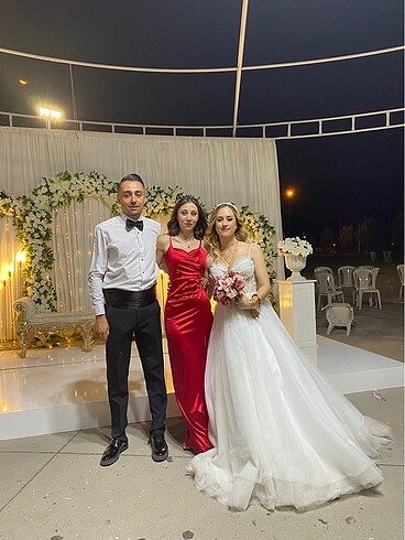Kırmızı abiye