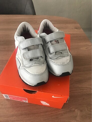 Nike Orjinal Nike spor ayakkabı