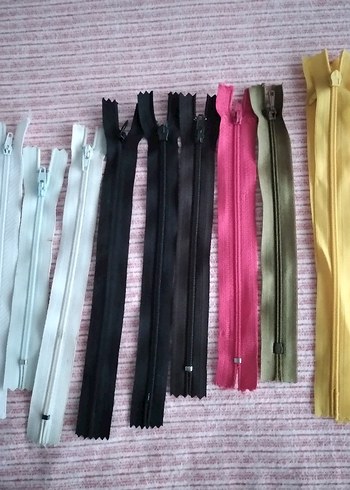 Kırmızı ve Siyah Goth Fermuar Seti - Görsel 2