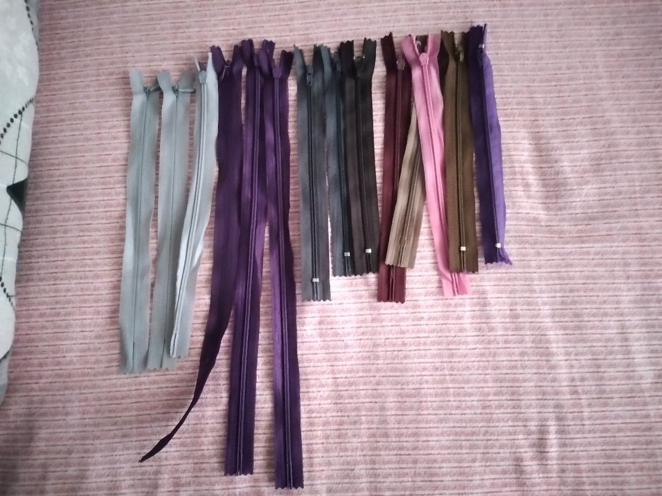 Kırmızı ve Siyah Goth Fermuar Seti - Görsel 3