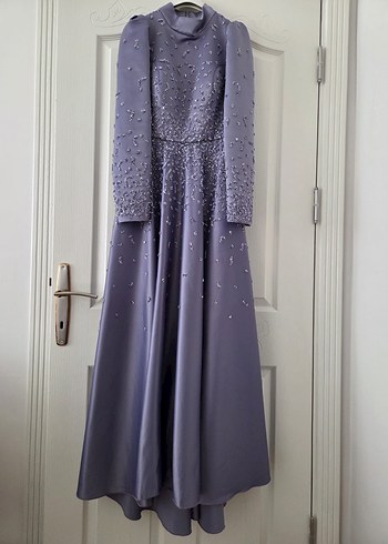 Uzun Kollu Yüksek Yakalı Mor Abiye Elbise - Görsel 4