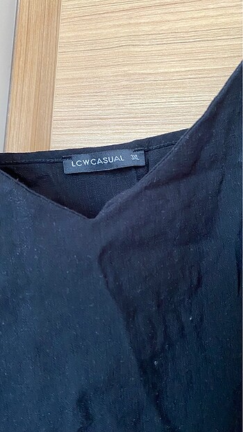 LC Waikiki Crop bluz