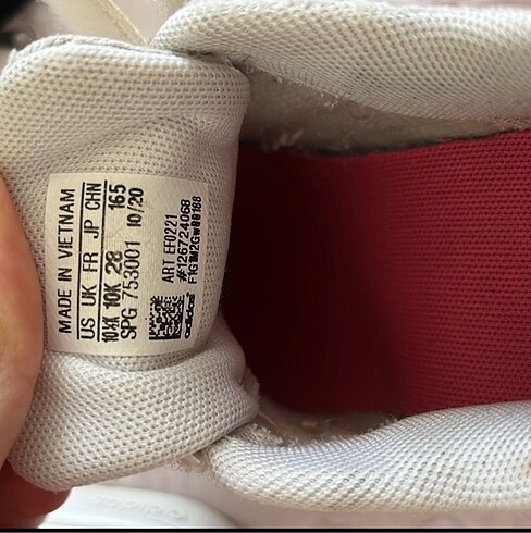 28 Beden 28 numara Çocuk beyaz orjınal Adidas ayakkabı