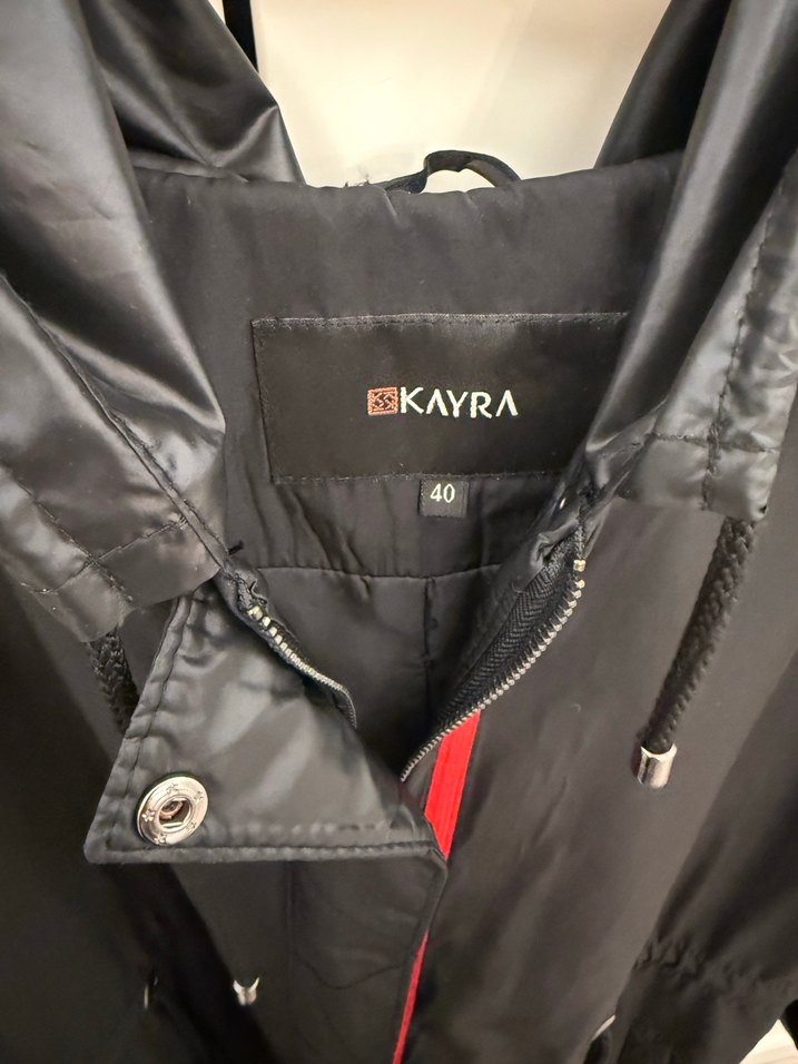 Kadın Siyah Uzun Fermuarlı Yağmurluk Kayra - Görsel 3