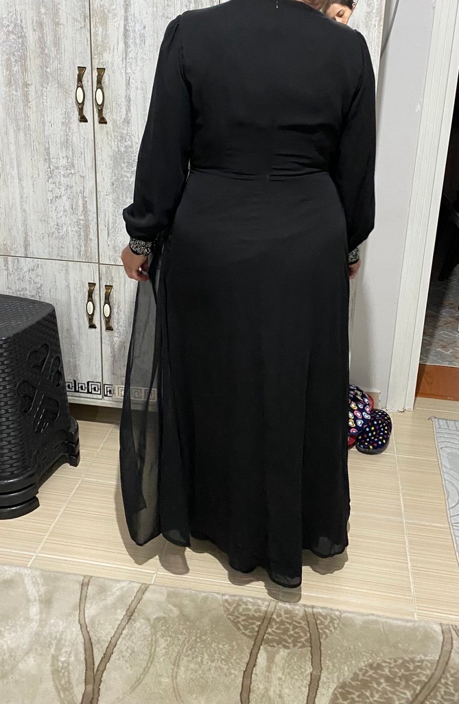 Uzun Siyah Drapeli Kadın Elbise - Görsel 5