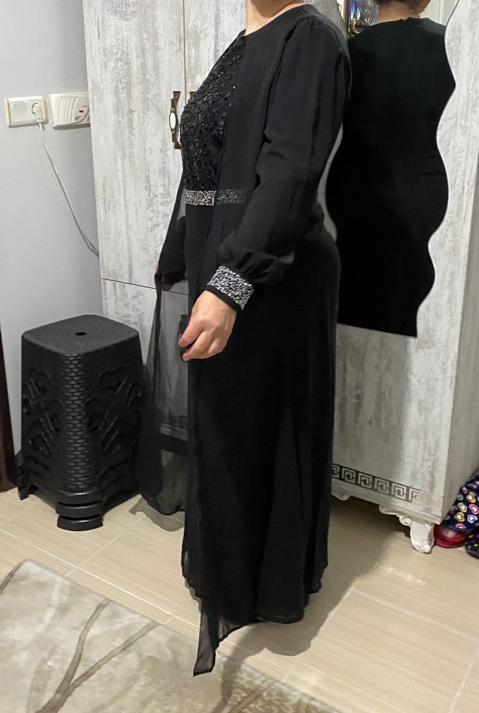 Uzun Siyah Drapeli Kadın Elbise - Görsel 3