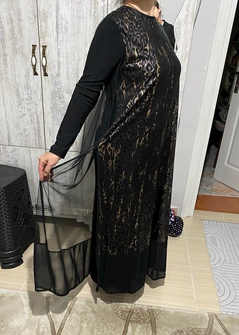 Siyah Desenli Uzun Elbise - Görsel 2