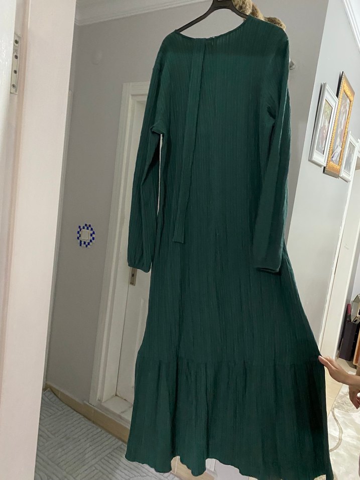 Yeşil Kadın Uzun Piliseli Keten Elbise - Görsel 2