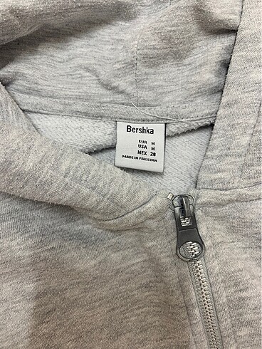 Bershka Hırkaa