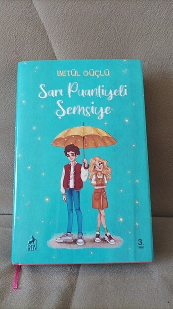 Sarı Puantiyeli Şemsiye 