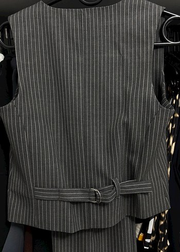 Karol Gri Çizgili Takim - Görsel 5