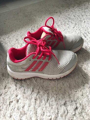 Adidas ayakkabı