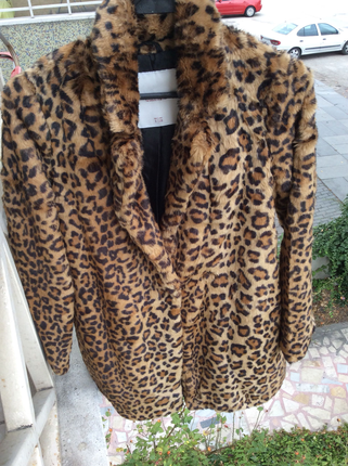 s Beden Pull&Bear; Leopard Fur Coat