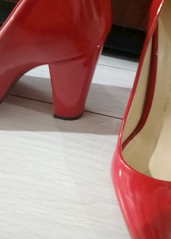 Kadın Parlak Kırmızı Stiletto Topuklu Ayakkabı - Görsel 7