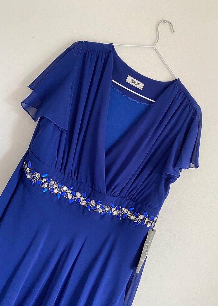 GECE MAVİSİ ETİKETİ ÜZERİNDE ABİYE - Görsel 4