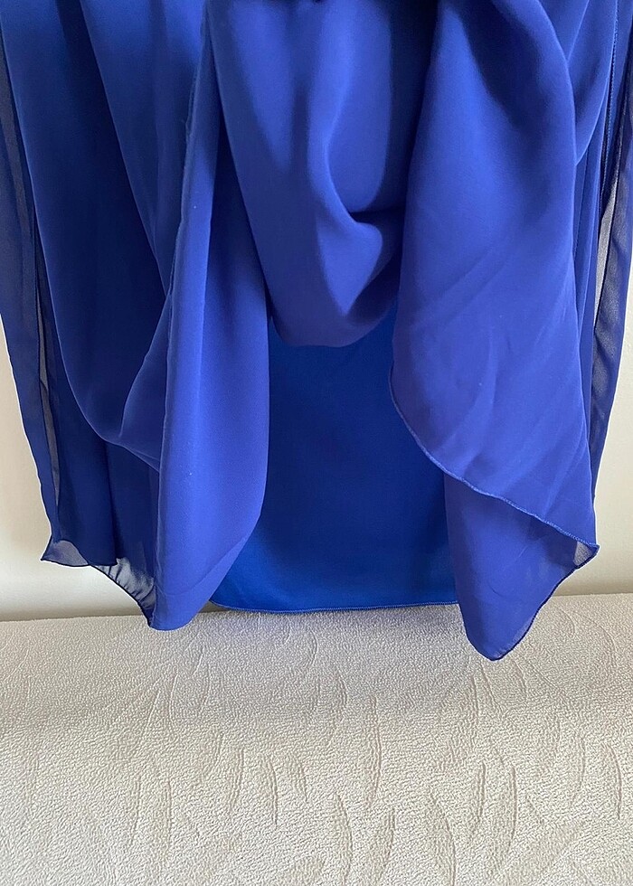 GECE MAVİSİ ETİKETİ ÜZERİNDE ABİYE - Görsel 5