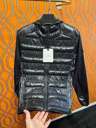 xl Beden Moncler yagmurluk