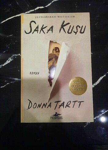 şaka kuşu-donna tartt