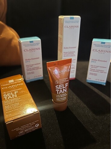 Beden Clarins Self Tanning Milky Lotion Bronzlaştırıcı Losyon 8 ml