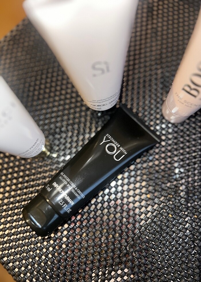 Armani Stronger with You Body Shampoo - Görsel 4