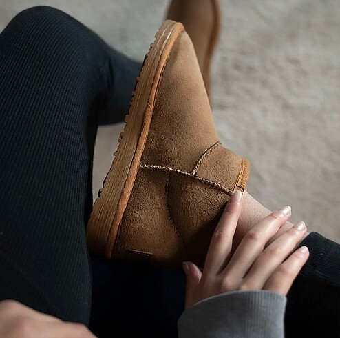 Ugg kahverengi