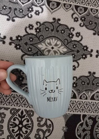 Gri Kedi Figürlü Seramik Kupa